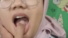 RAHAYU Hijab Kena Crot Mulut