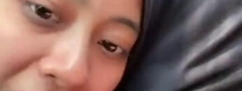 HIJAB Kulum Sotong Di Mobil