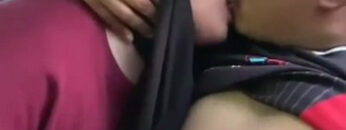 HIJAB Nyepong Dan Ngocokin Di Mobil