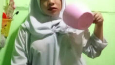 UHKTY HIJAB Manis Main Omek Basah