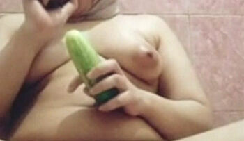 VCS Pacar Hijab Pakai Terong dan Timun