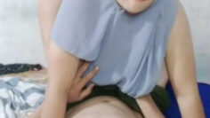 SKANDAL Tante Hijab Dan Ponakan Brondong