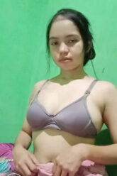 PRATIWI Pelajar Suka Bogel