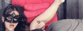 OCHA Ngangkang Lebar Di Jilmek